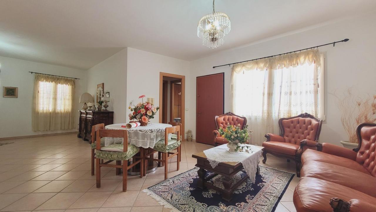 הוילה Residenza La Pineta אורוסיי מראה חיצוני תמונה