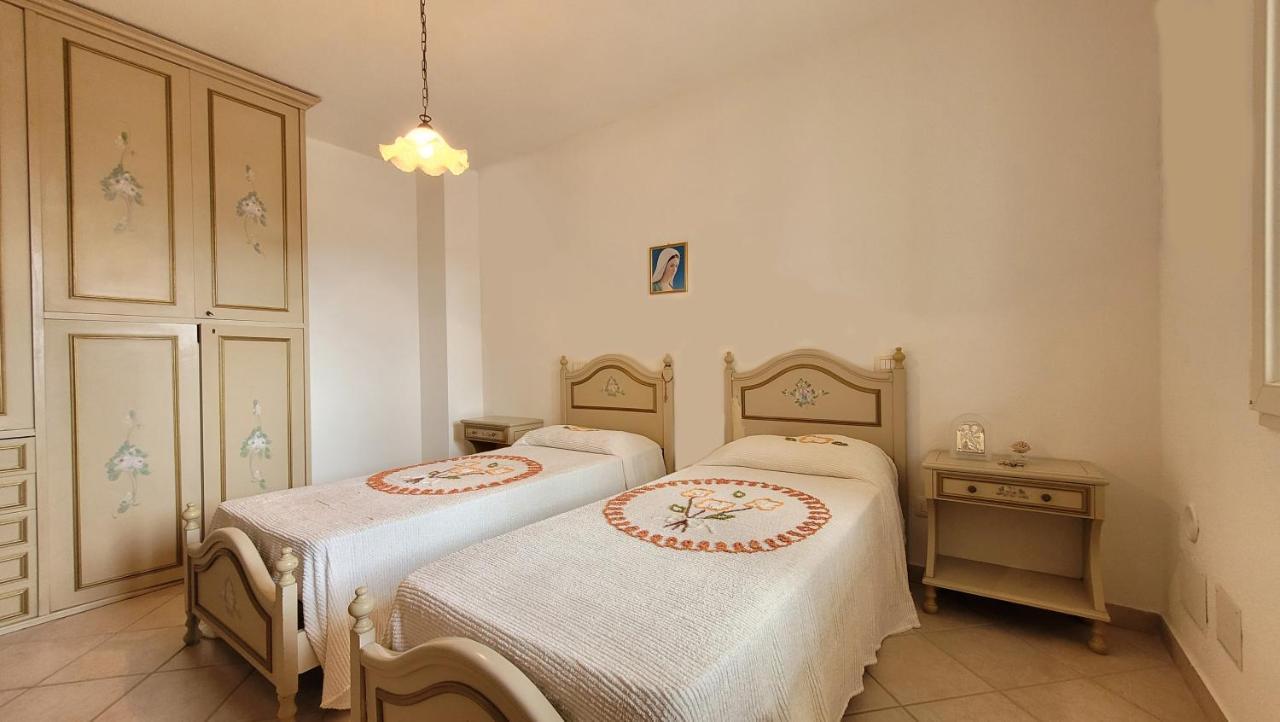 הוילה Residenza La Pineta אורוסיי מראה חיצוני תמונה