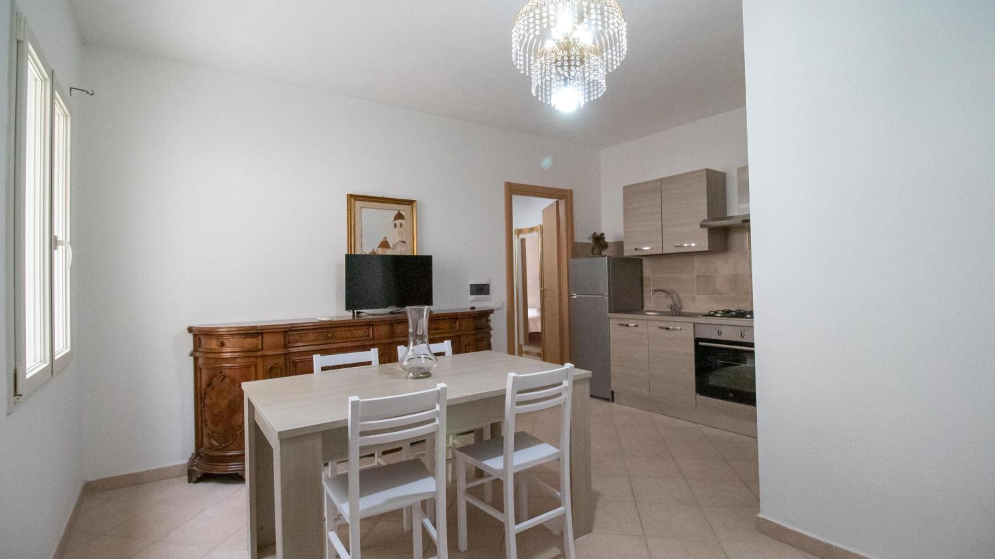 הוילה Residenza La Pineta אורוסיי מראה חיצוני תמונה